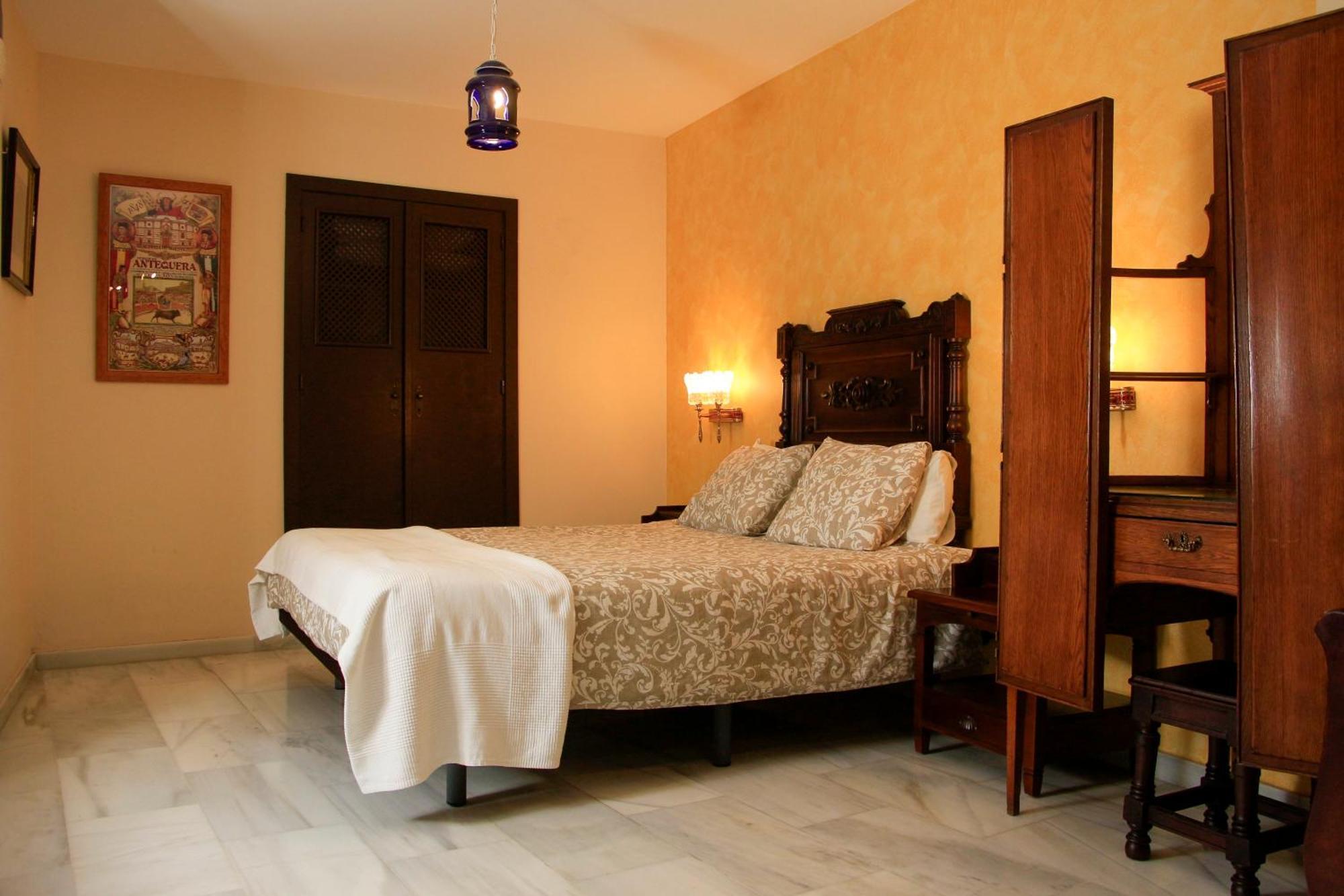 Apartamentos Medina Qurtuba กอร์โดบา ภายนอก รูปภาพ